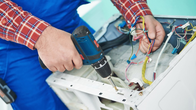 Zeytinburnu Termoteknik Termoteknik çamaşır makinesi kart tamiri – Su almama arızası orijinal parça ile giderildi. - Teknik servis örneği